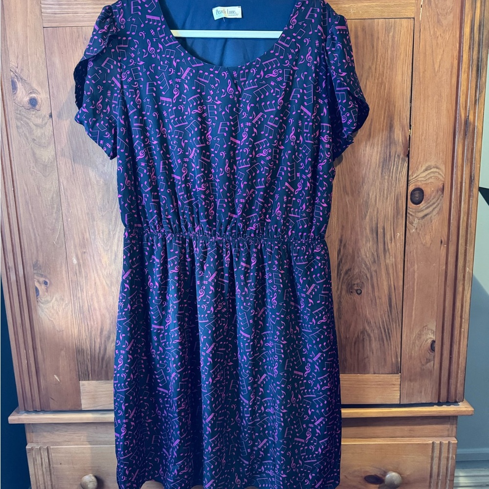 Peach Love California black and fuchsia short Dress